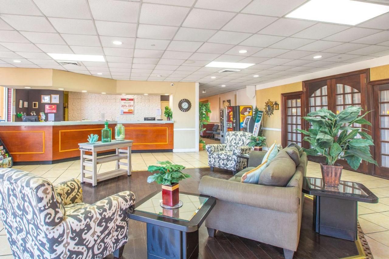 Econo Lodge Choice Hotels I 95 Savannah Gateway 24 Hour Fitness Center On Site Guest Laundry On Site Perkins Restaurant ジョージタウン エクステリア 写真