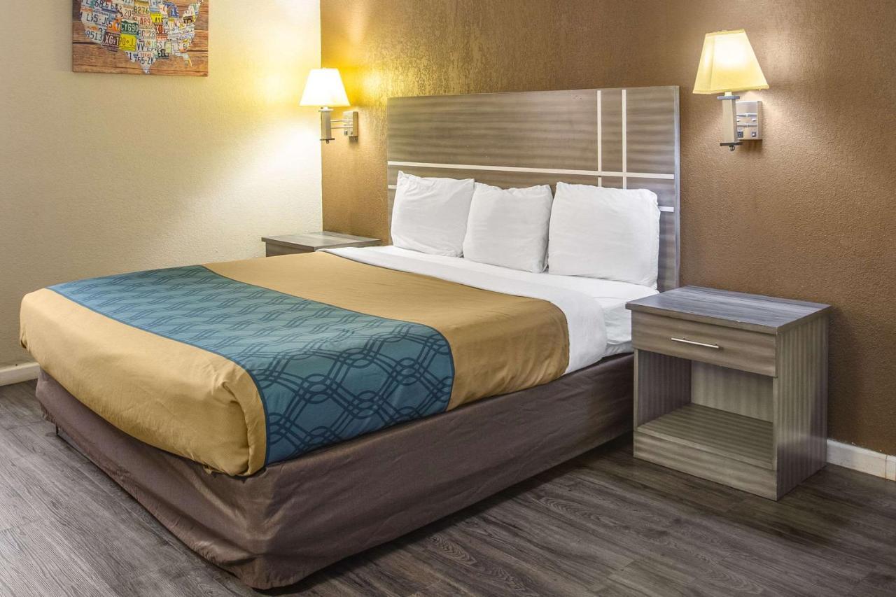 Econo Lodge Choice Hotels I 95 Savannah Gateway 24 Hour Fitness Center On Site Guest Laundry On Site Perkins Restaurant ジョージタウン エクステリア 写真