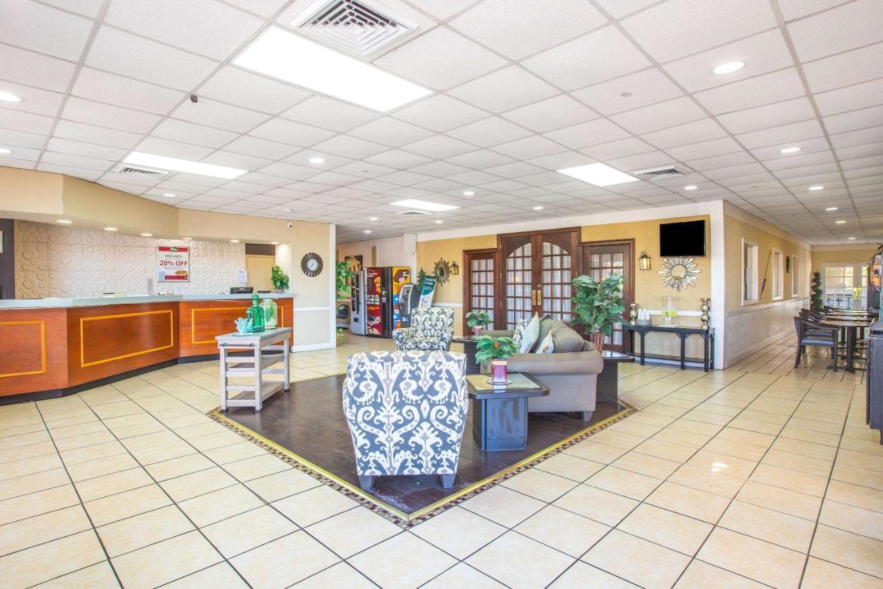 Econo Lodge Choice Hotels I 95 Savannah Gateway 24 Hour Fitness Center On Site Guest Laundry On Site Perkins Restaurant ジョージタウン エクステリア 写真